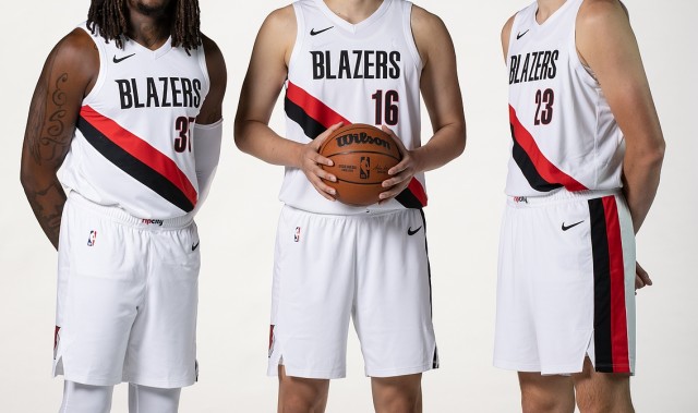 解说：杨瀚森被篮网选走不一定比在开拓者好 现在那边竞争也惨烈