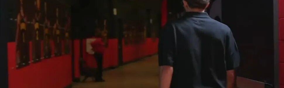 开云-球队老大，比赛中被交易！NBA就是如此冷血且无情，别谈忠诚！