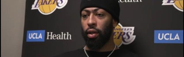 开云登录入口-浓眉哥谈受伤：没有仓促复出 希望我能尽快回归