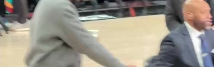 Kaiyun-大腕云集！小吧直击：麦迪&amp;卡特&amp;甜瓜担任开拓者VS太阳解说！