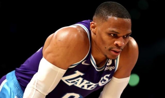 开云网页版-展望湖人后半季：健康和韦少两大难题挥之不去