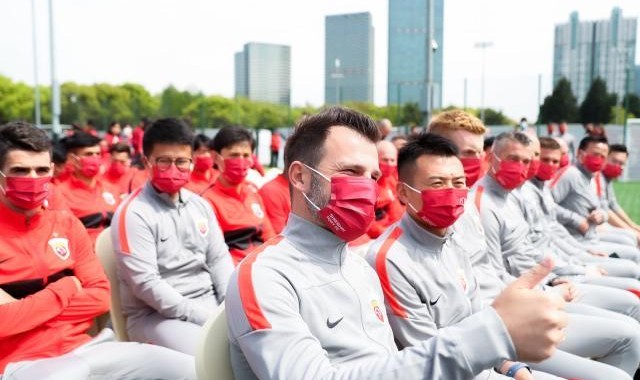 开云-莱科领跑心声：获胜方法有很多种 有1件事让我烦恼