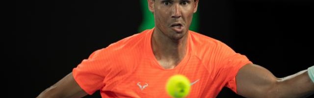 开云网页版-蒙卡赛纳达尔轻松取红土首秀 回归主战场火力全开