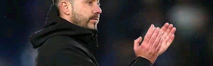 Kaiyun-死敌对头来支招？热刺这步险棋敢不敢跟！|德泽尔比|杰拉德|托特纳姆热刺|利物浦|阿森纳_新浪体育_新浪新闻