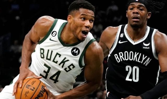 开云官方网站-季前赛五连败收官 该为雄鹿担忧吗？