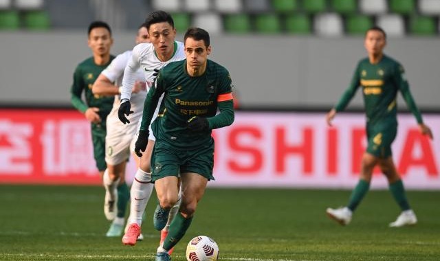 浙江功臣冲超体验：荣幸当上队长 大牌离开成就我